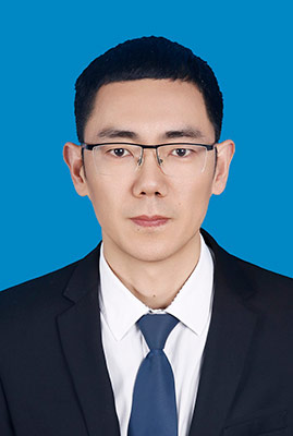 黄志武：党委副书记、院长