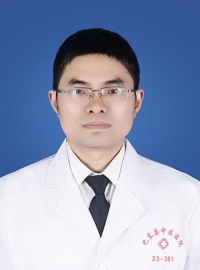 向澳