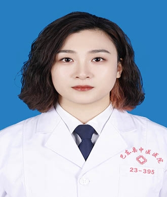谭倩